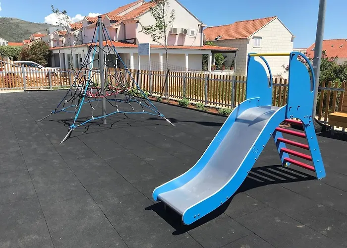 Golden View - Free Parking 公寓 *