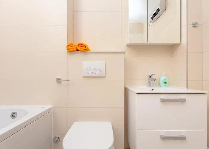 Golden View - Free Parking